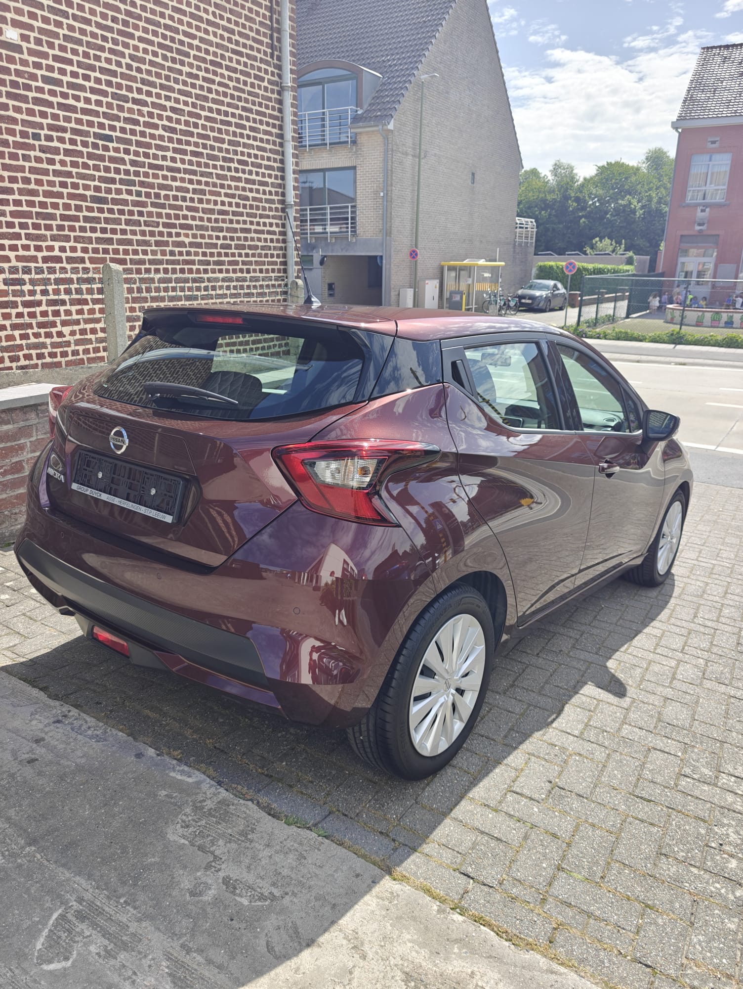 Nissan Micra - photo 5 | Group Duyck Herfelingen Asse Sint-Pieters-Leeuw Aalst
